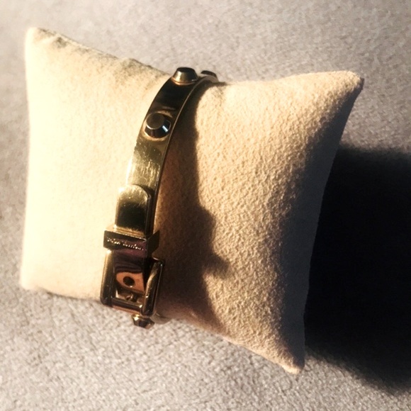Michael Kors Gold Tone Clasp Bracelet - Picture 4 of 7